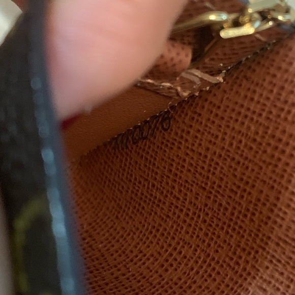 Louis Vuitton Rabat Multicles - Picture 9 of 12